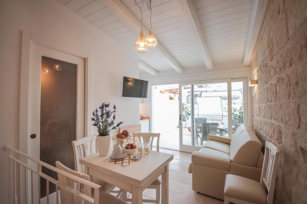 Palazzo Stapane Home Suite 9 - Luxury Living Monopoli Exterior foto